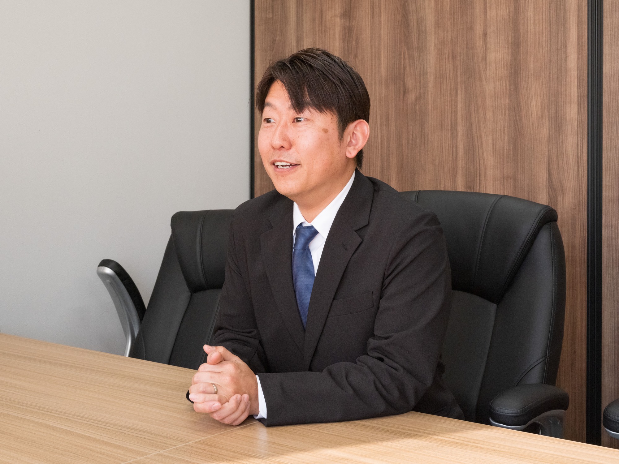 マネージャー 新田氏